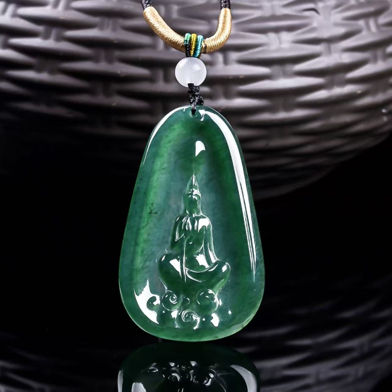 Jewelry & Watches Sp Z Oo Opinie - Nouveau Pendentif Bouddha en Émeraude Naturelle